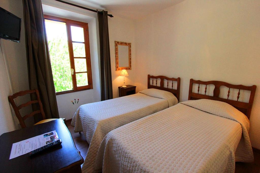 Hostellerie Du Vieux Moulin Duilhac Habitación foto
